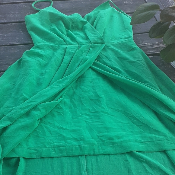 Adelyn Rae Maxi Dress Green Chiffon Sleeveless - Picture 3 of 5